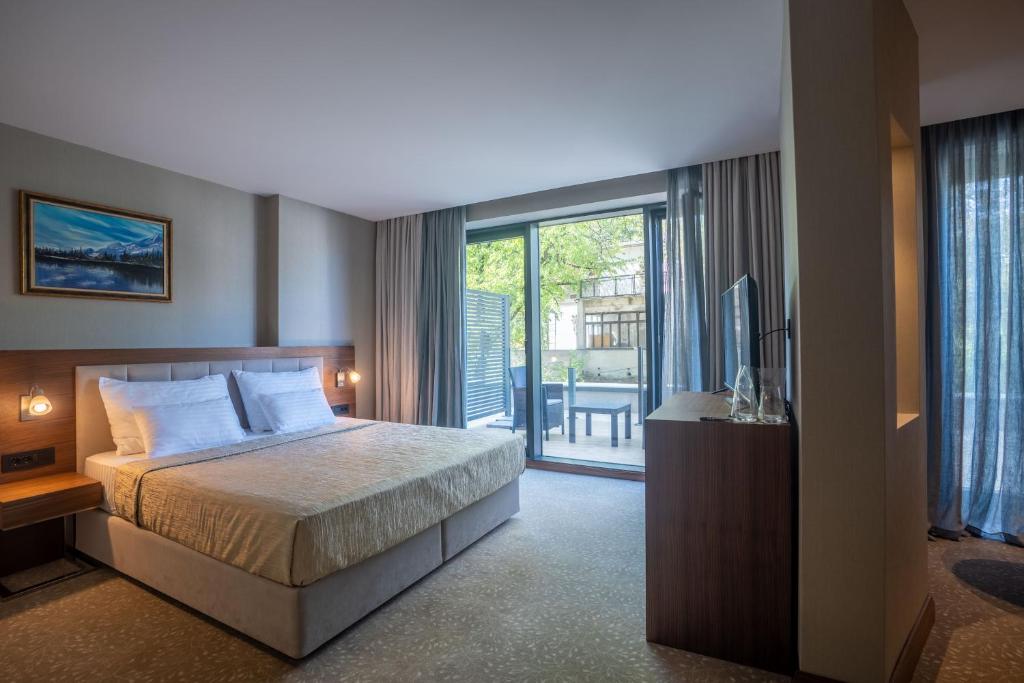 Hotel Tonanti - Deluxe Double Or Twin Room With Balcony