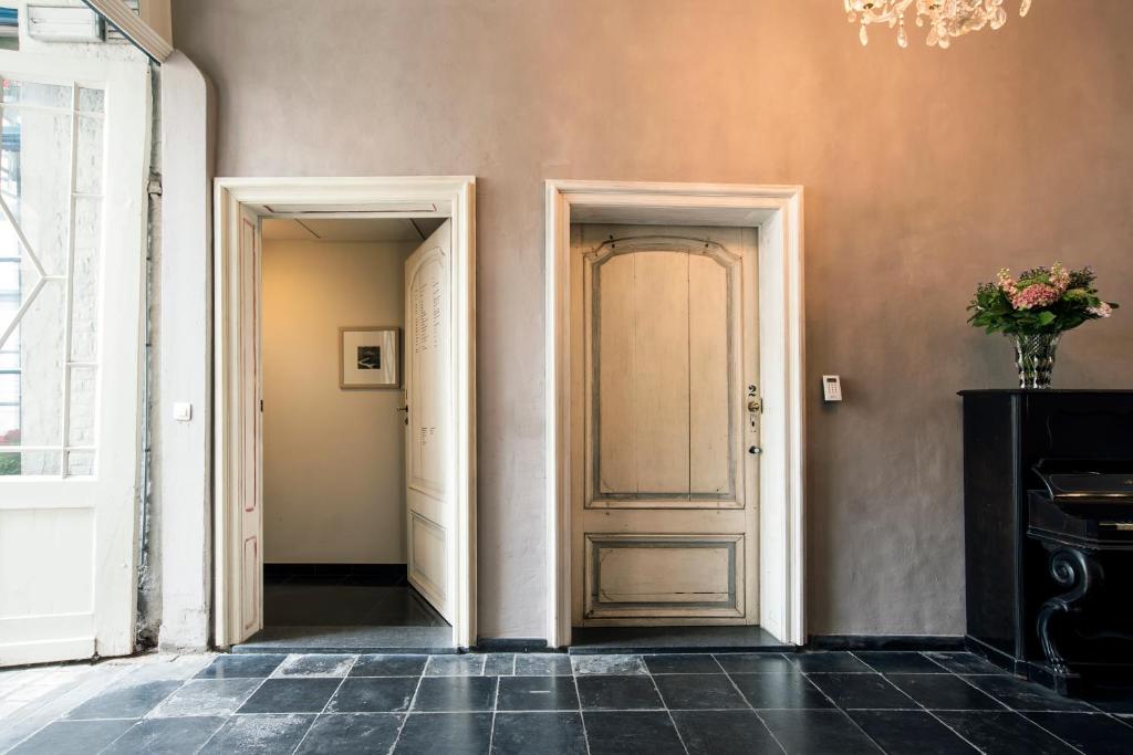 Ganda Rooms & Suites - Resim 14