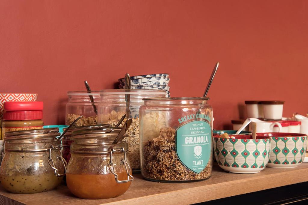 Ganda Rooms & Suites - Resim 21