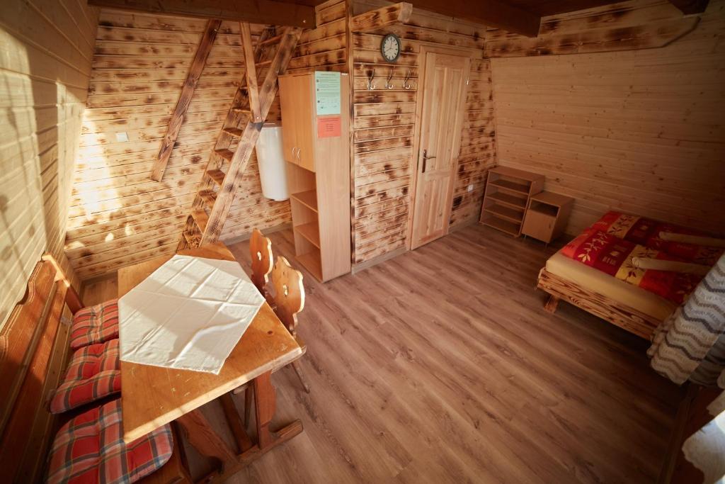 Postel nebo postele na pokoji v ubytování Autocamping Podlesok