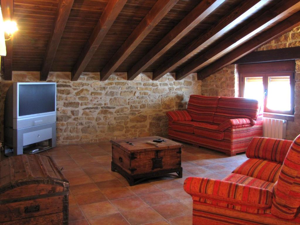 Holiday home CASA MORENO, Zábal, Spain - Booking.com