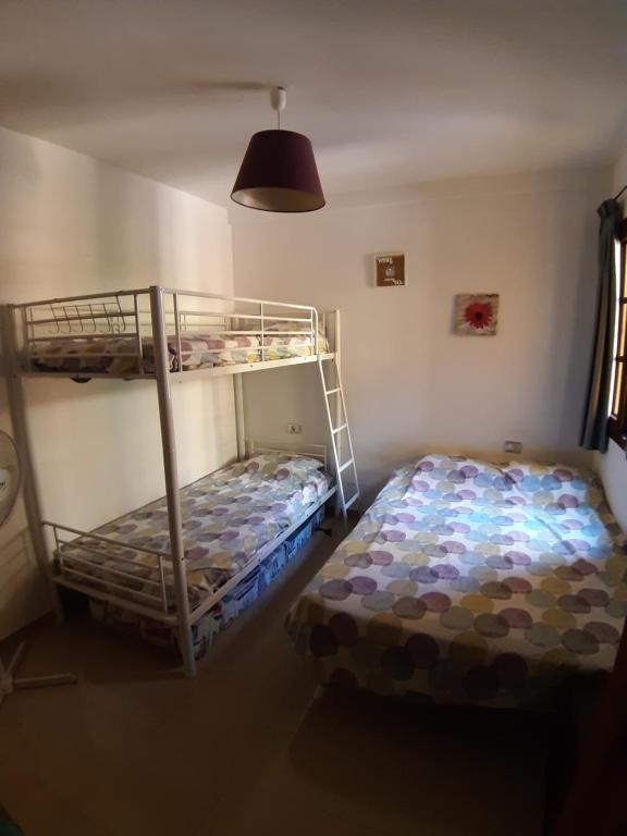 Fotografie z fotogalerie ubytování Appartement tout confort près de l'océan avec terrasse, piscines et tennis v destinaci Arona