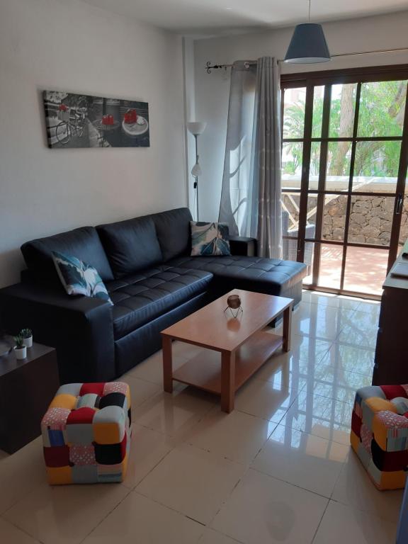 Fotografie z fotogalerie ubytování Appartement tout confort près de l'océan avec terrasse, piscines et tennis v destinaci Arona