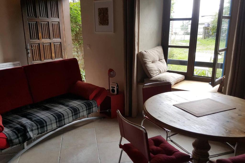 Posezení v ubytování Joli gîte en Ariège avec vue