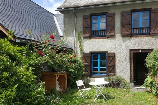 Zahrada ubytování Joli gîte en Ariège avec vue