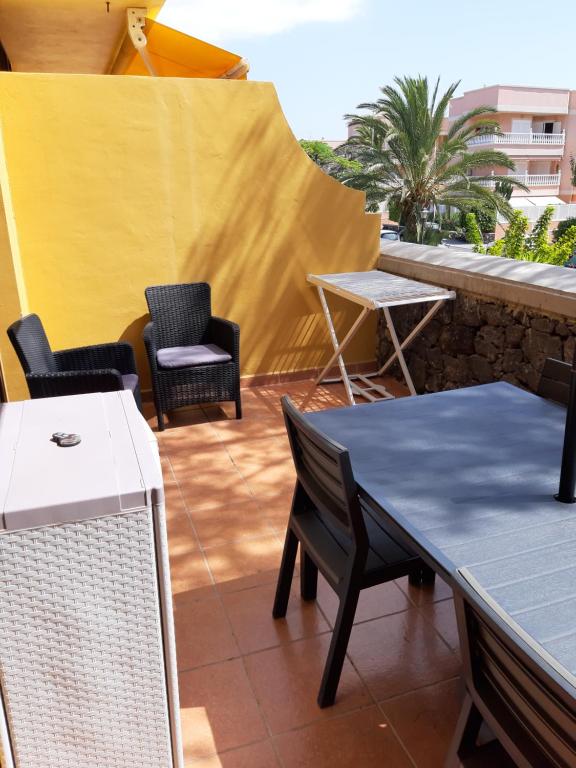 Fotografie z fotogalerie ubytování Appartement tout confort près de l'océan avec terrasse, piscines et tennis v destinaci Arona