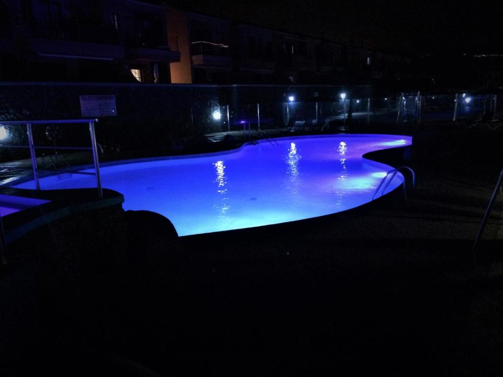 Fotografie z fotogalerie ubytování Appartement tout confort près de l'océan avec terrasse, piscines et tennis v destinaci Arona