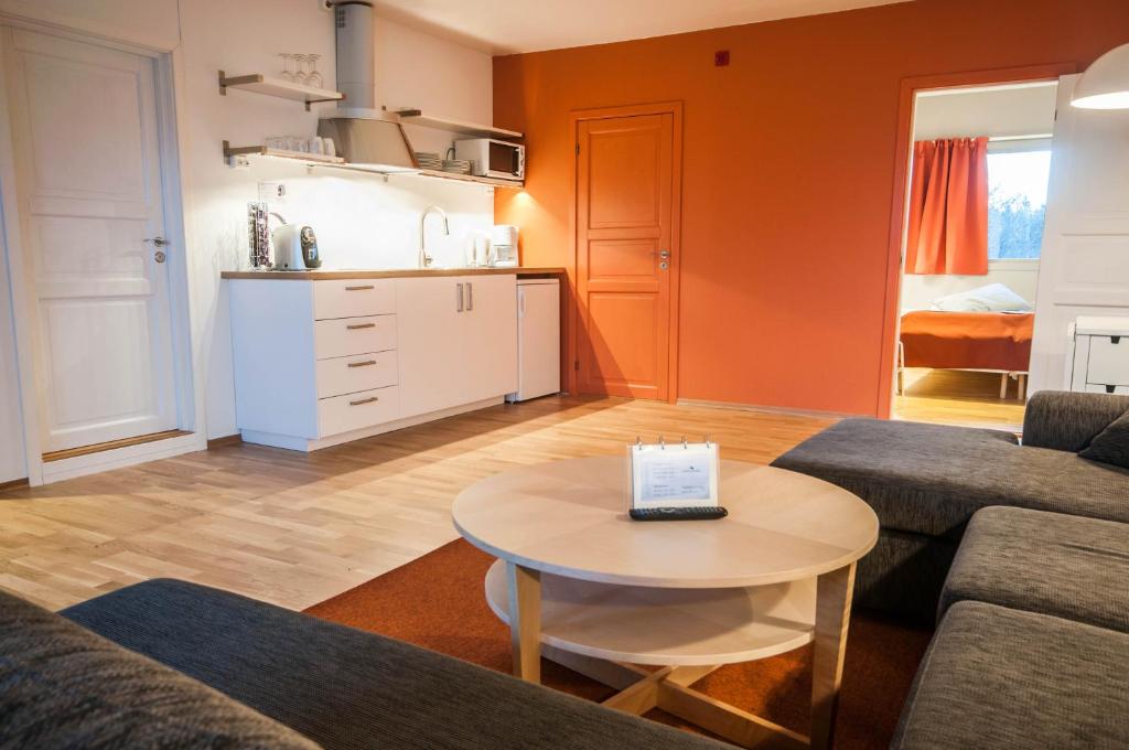 Kuchyň nebo kuchyňský kout v ubytování Dolmsundet Hotell Hitra