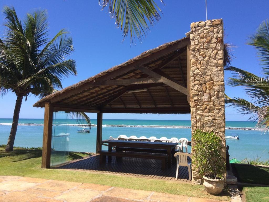  Linda casa à beira mar