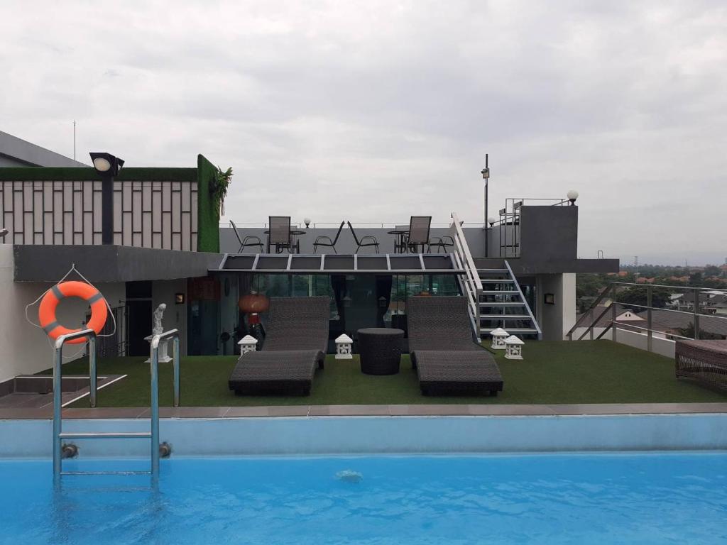 The Greenery central suite & hotel - Resim 30