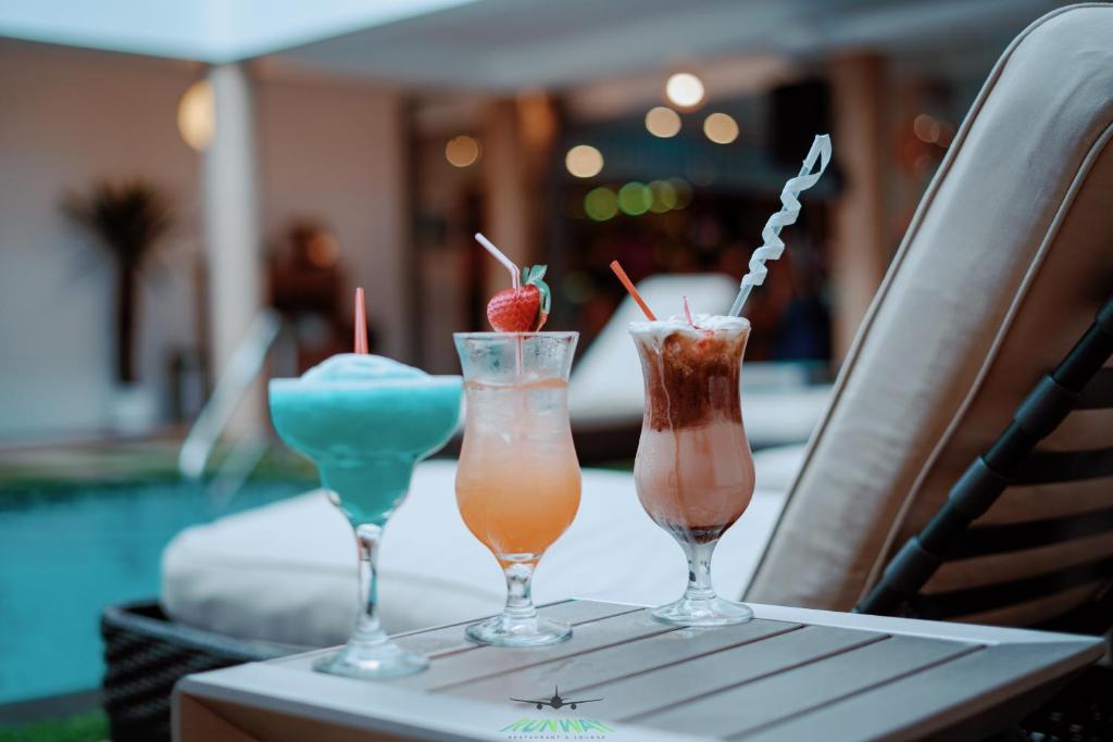 Nápoje v ubytovaní Runway Hotel