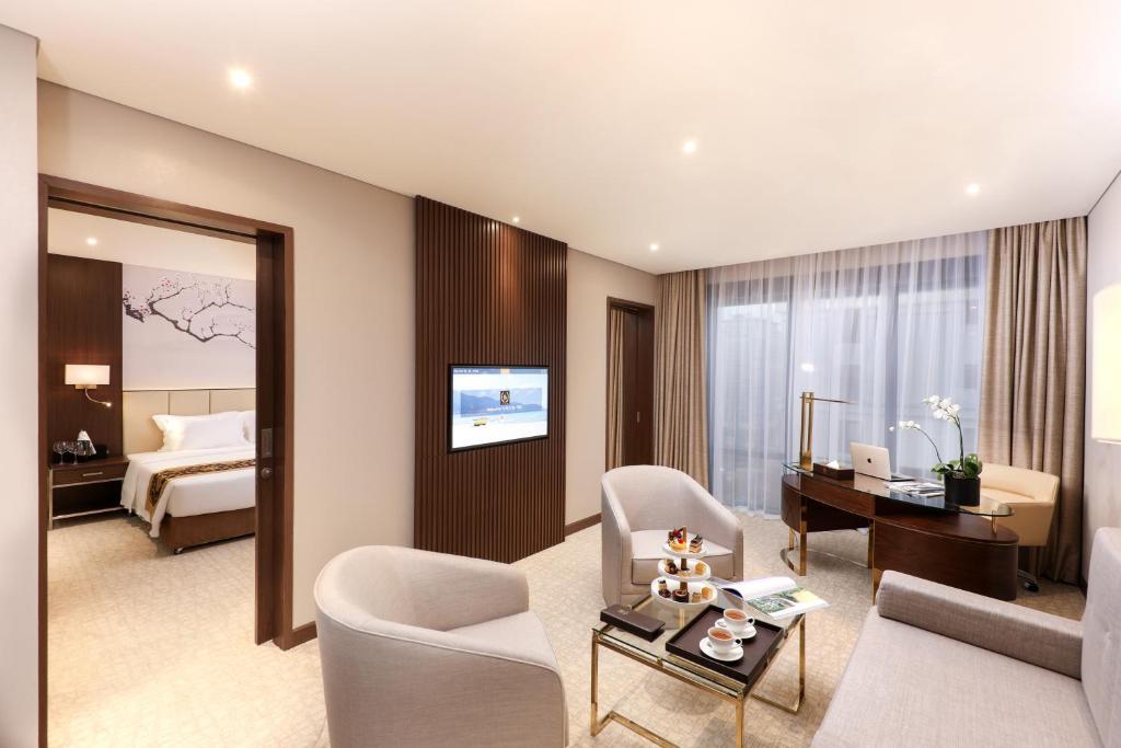 Studio Có Giường Cỡ King