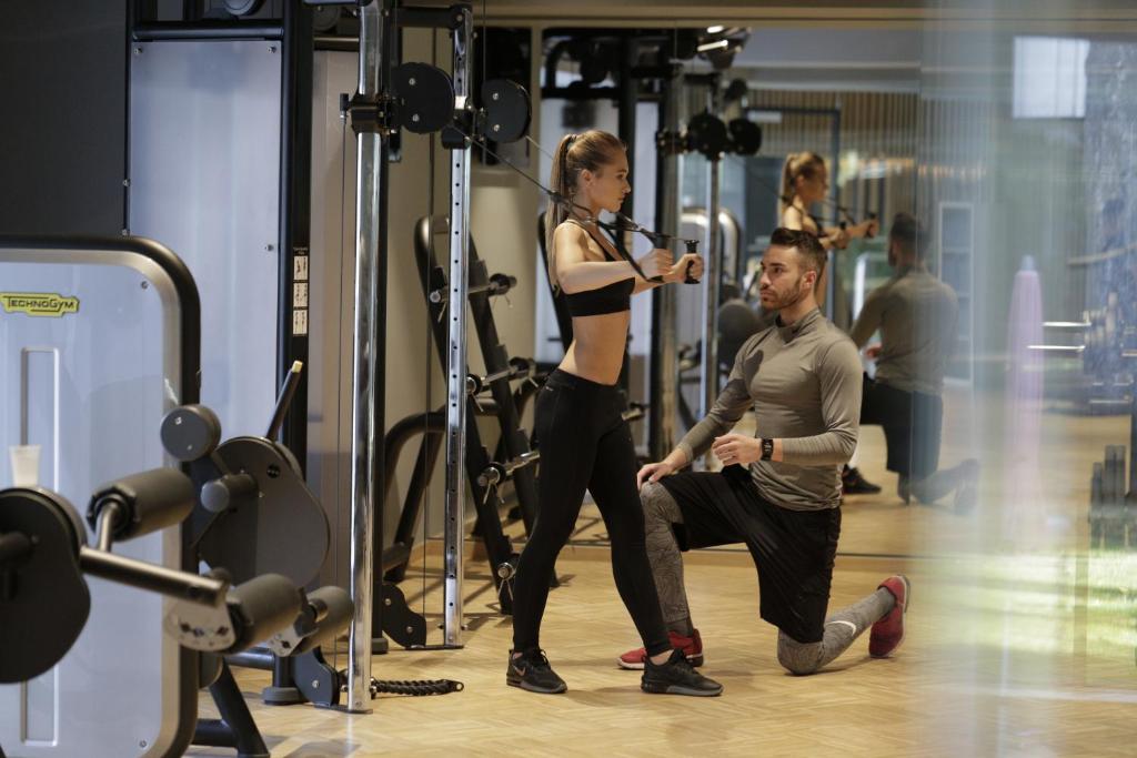 Crowne Plaza Bucharest by IHG - Resim 35