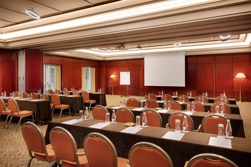 Crowne Plaza Bucharest by IHG - Resim 23