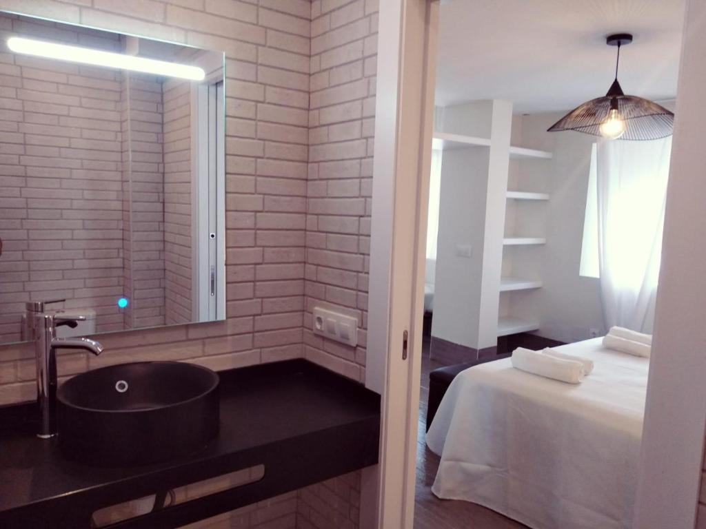 4nudos playa, San José – Updated 2023 Prices