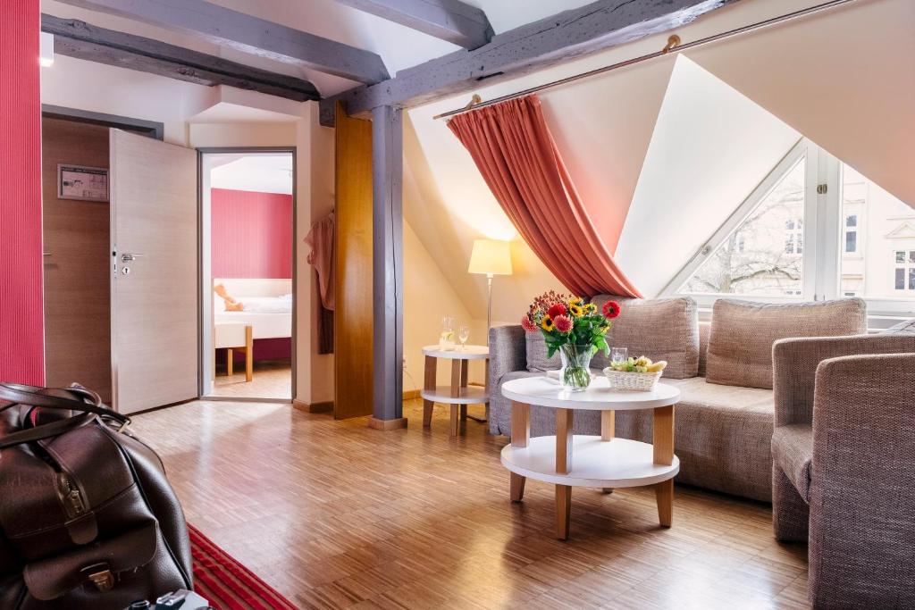 Posezení v ubytování Hotel am Jungfernstieg