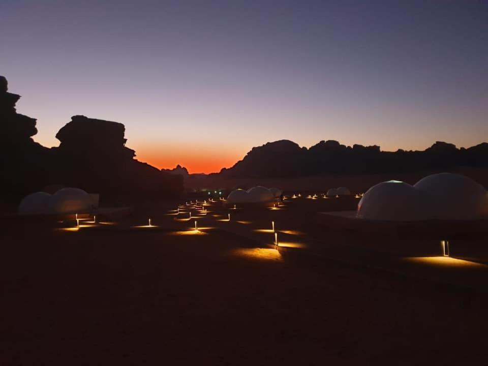 Příroda nedaleko luxury tent
