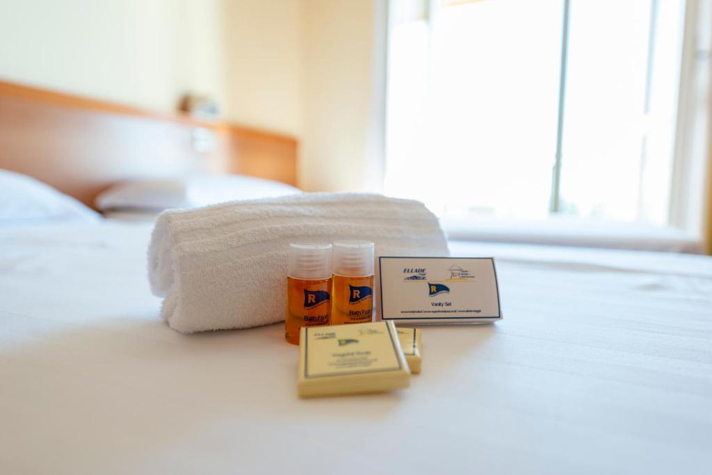 Posteľ alebo postele v izbe v ubytovaní Hotel Regent