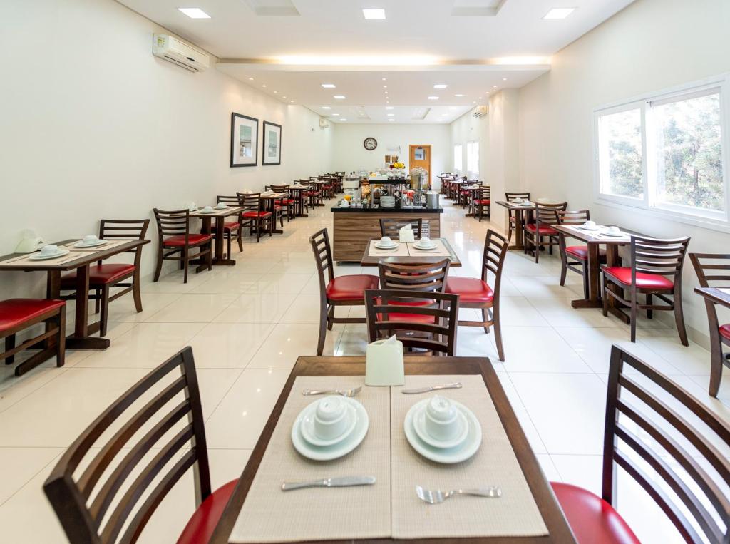  Hotel Tainá - Aeroporto Cuiabá