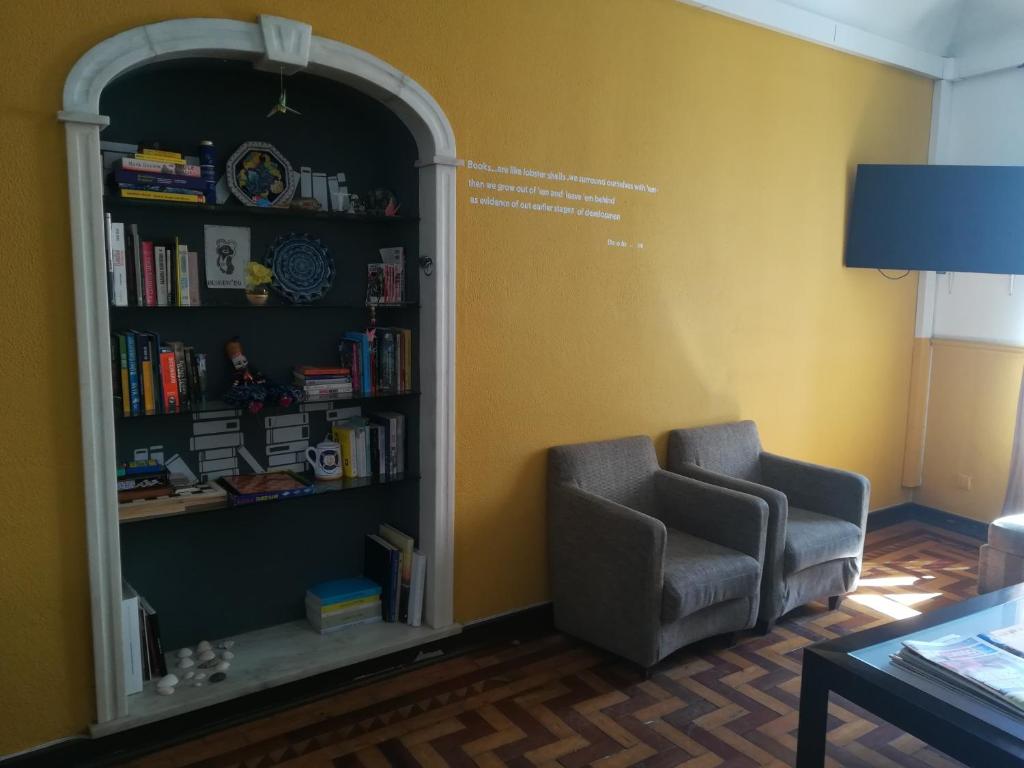 Biblioteca no hostel