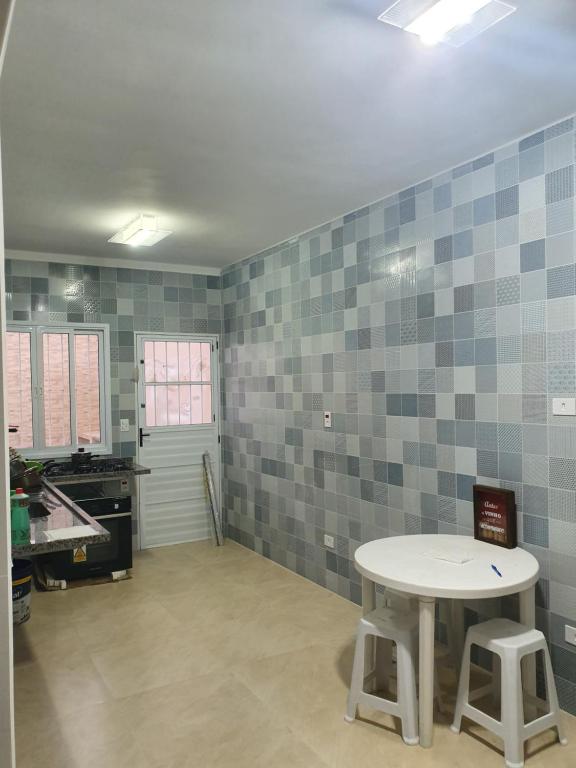 Bertioga Casa para 08 pessoas