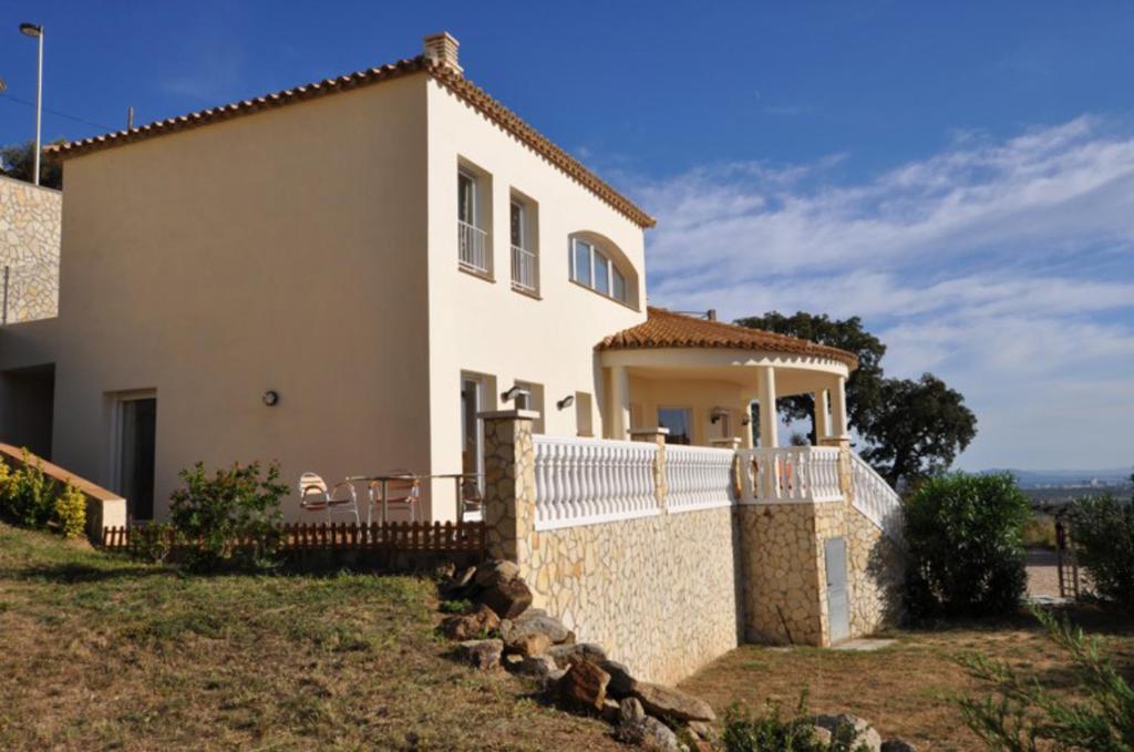The building in which the holiday home is located