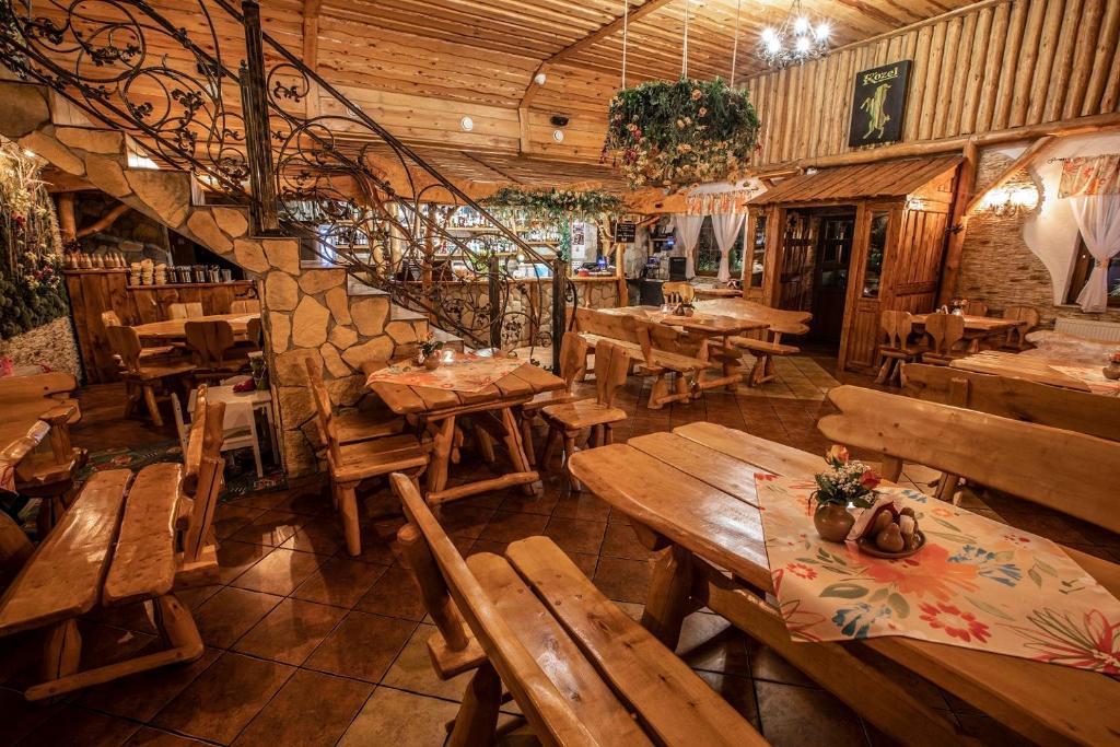 Restaurace v ubytování Zajazd Chata Staropolska