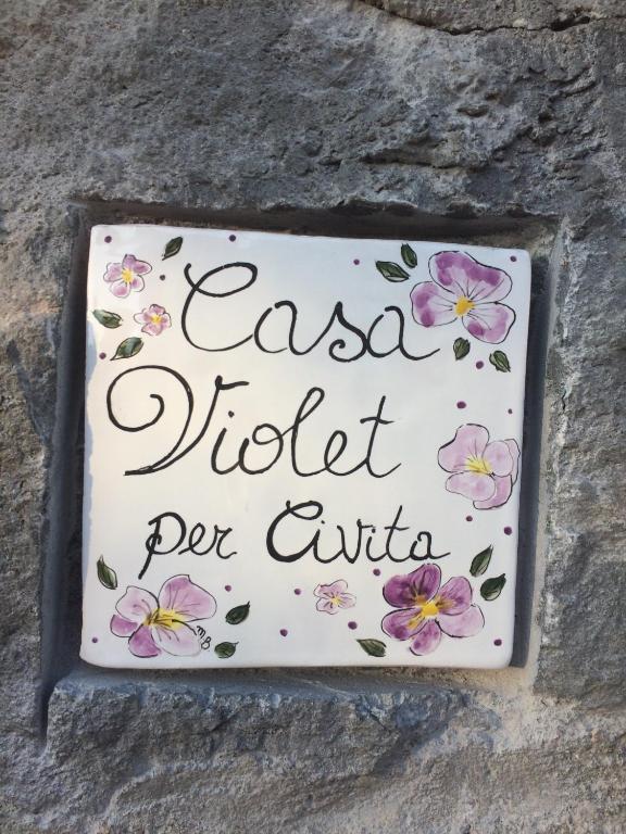 Fotografie z fotogalerie ubytování Casa Violet per Civita v destinaci Bagnoregio