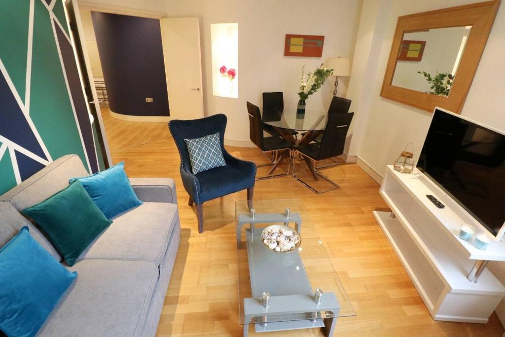 Gallery image of Heart of Leeds City Centre Living - Sleeps 6 in Leeds