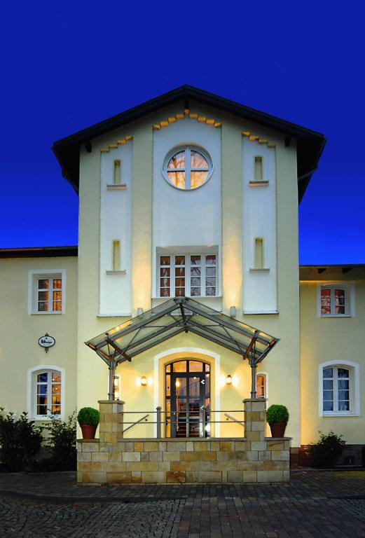 Hotel Xtra Gleis - Housity