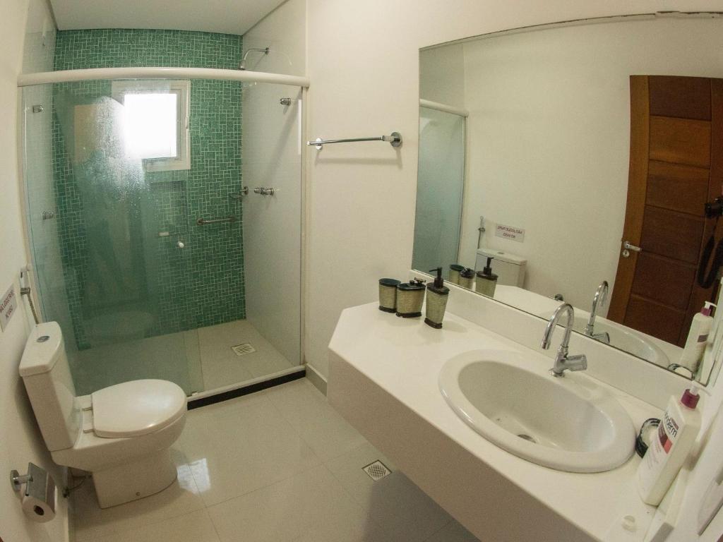 Mansão Luxuosa com Sete Quartos à Poucos Metros da Praia de Geribá