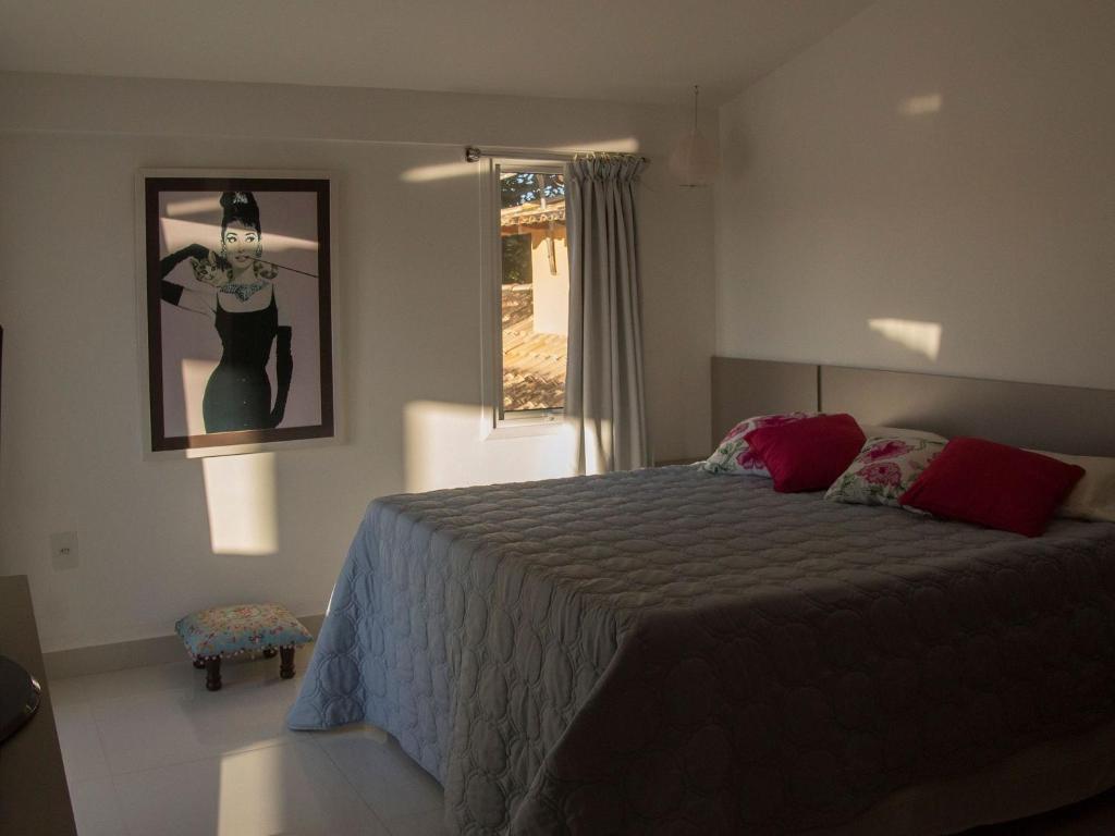  Mansão Luxuosa com Sete Quartos à Poucos Metros da Praia de Geribá