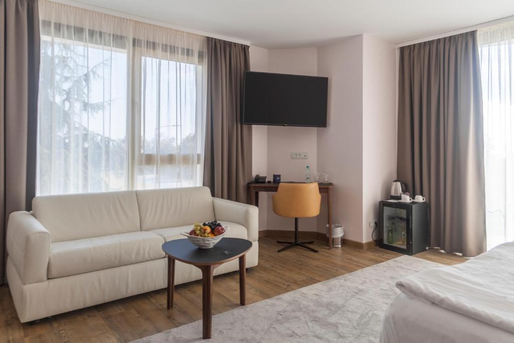 Amiral Hotel (former Best Western Park Hotel), Varna – päivitetyt vuoden  2024 hinnat