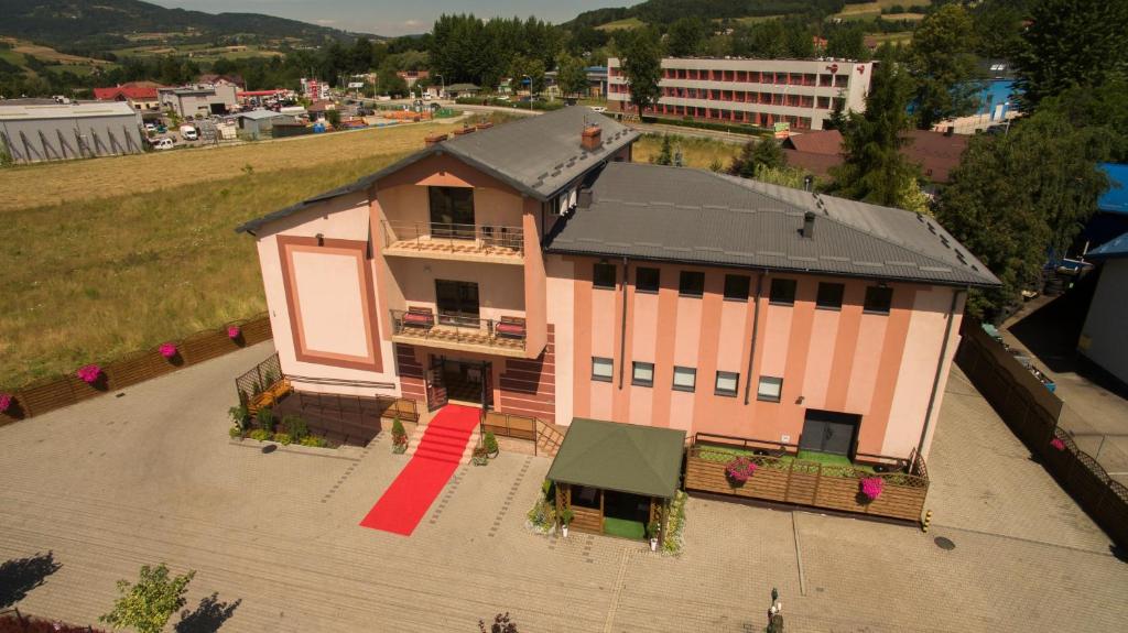 Výhľad na hory alebo výhľad na hory priamo z apartmánu