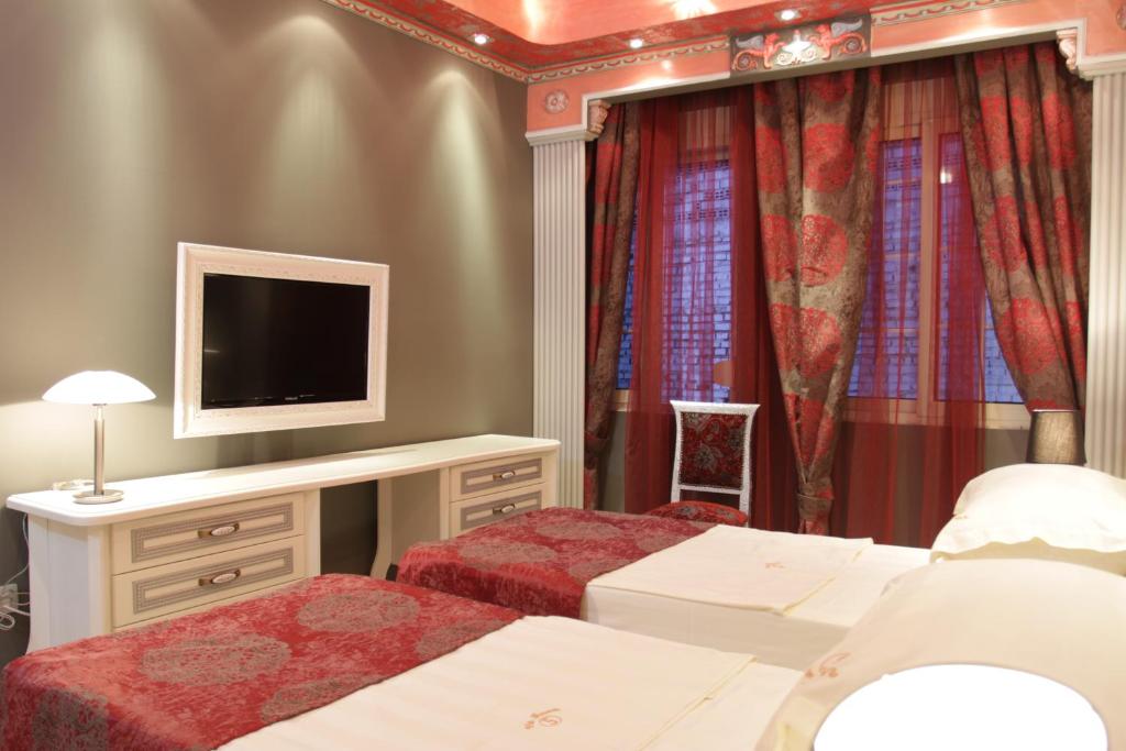 Hotel Boutique Vila Fernando Tirana - Habitación Gemela