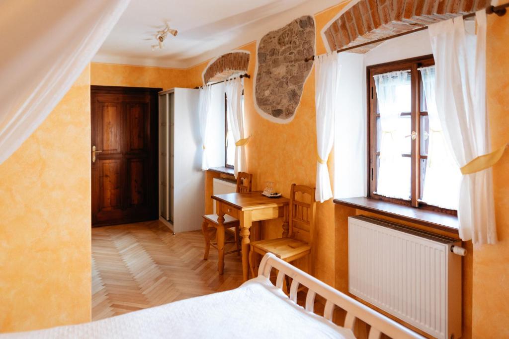 Boutique Hotel Romantick - Resim 41