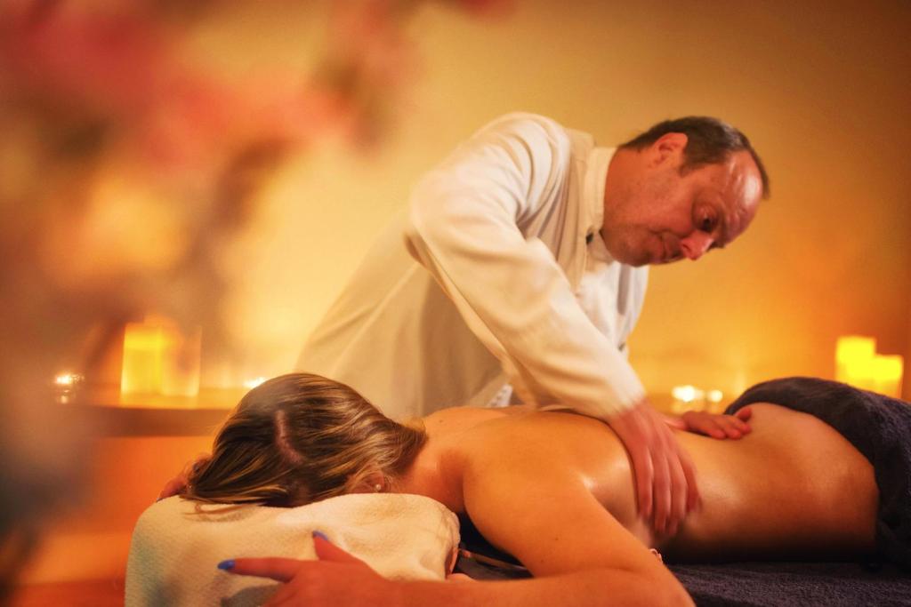 Ellopia Point Hotel - Resim 16