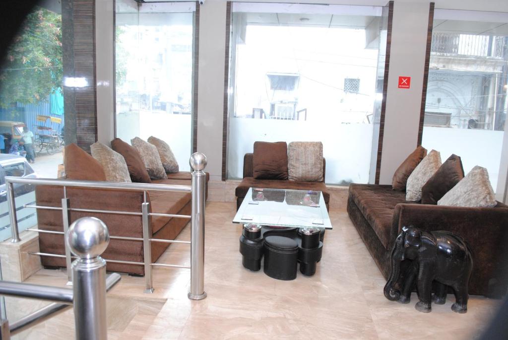Posezení v ubytování Hotel Superb 5 Mins Walk From New Delhi Station