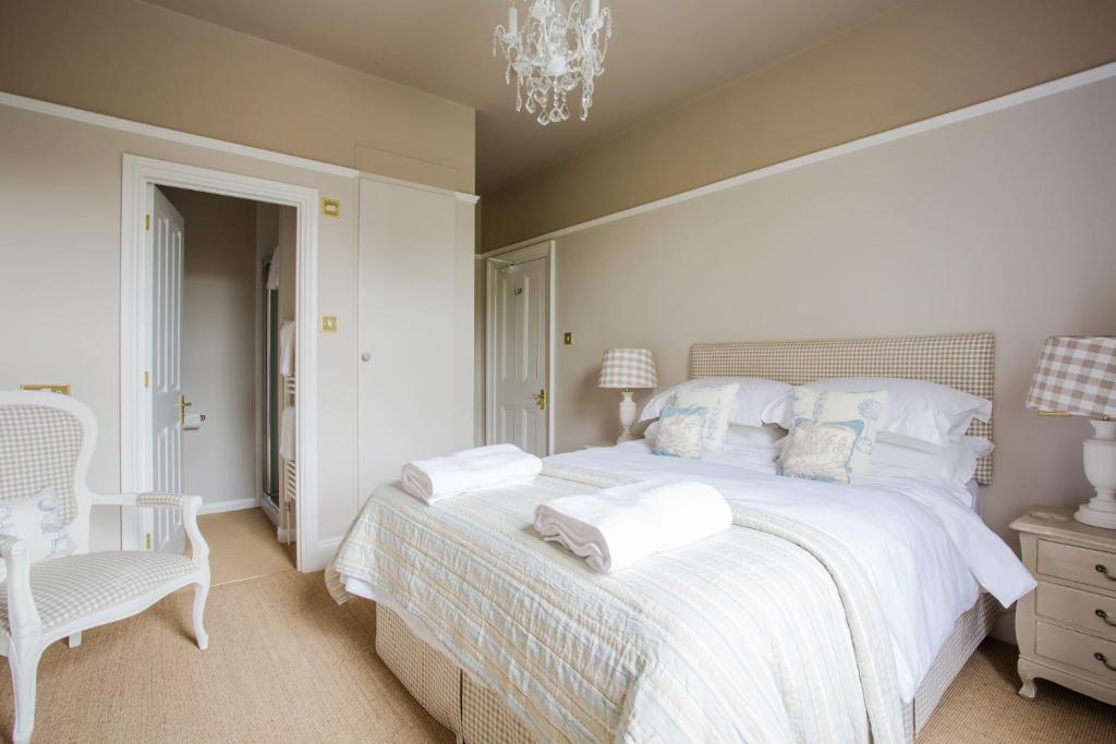 Postel nebo postele na pokoji v ubytování Grays Boutique B&B