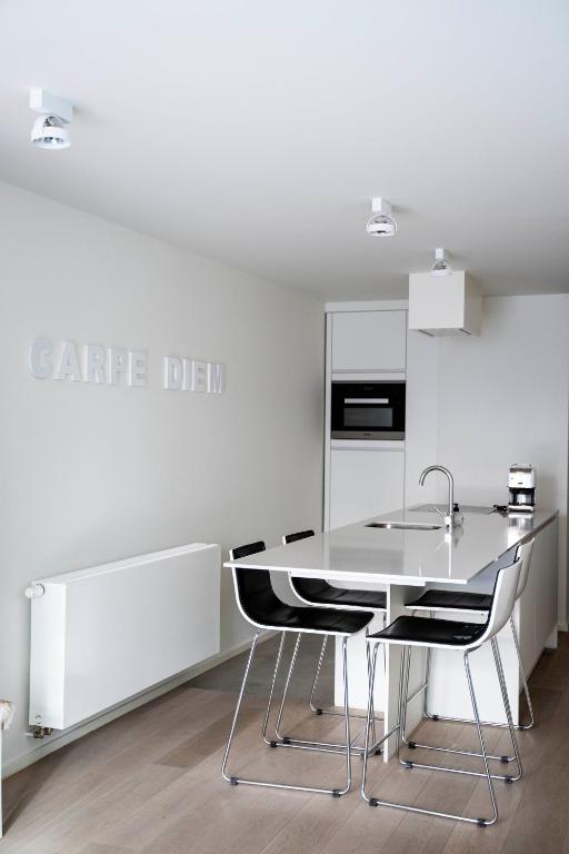 Fotografie z fotogalerie ubytování Carpe diem Noguchi 201- Adults Only v destinaci Sint-Idesbald