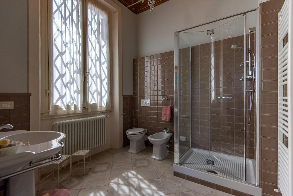 Kúpeľňa v ubytovaní Agriturismo Villa Ulivello in Chianti