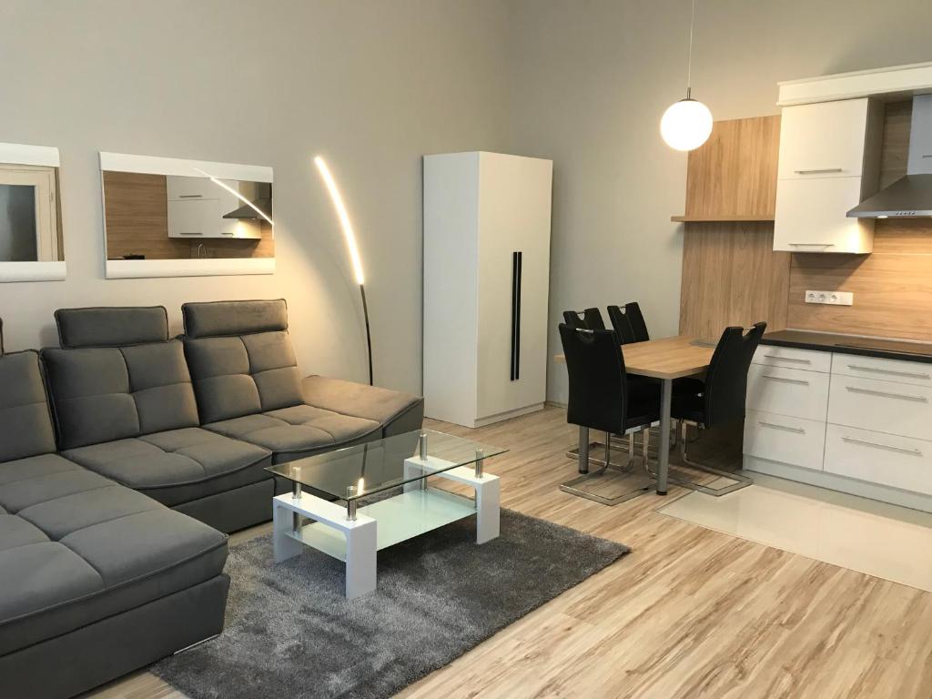 Bervia Apartman - Housity