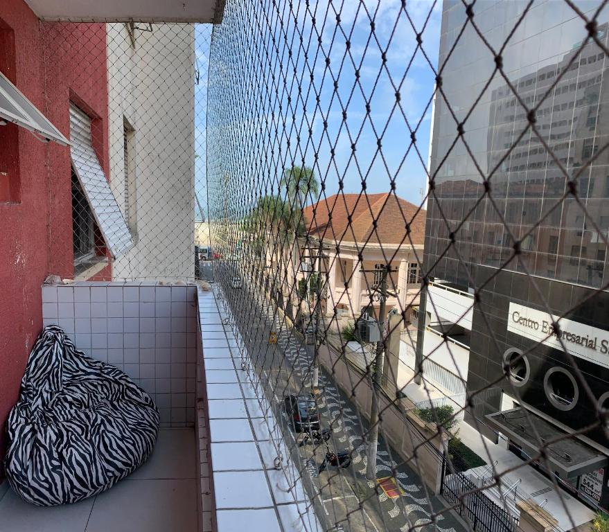  Apartamento vento e mar 2 quartos na quadra da praia