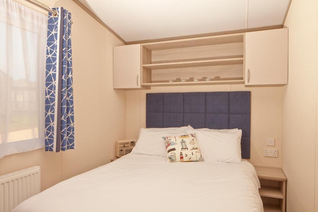 St Helens Coastal Resort - 