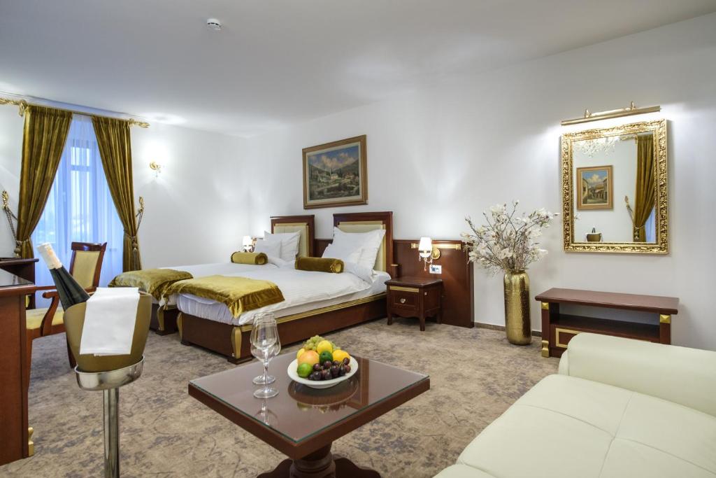 Ein Bett oder Betten in einem Zimmer der Unterkunft Integra Hotel