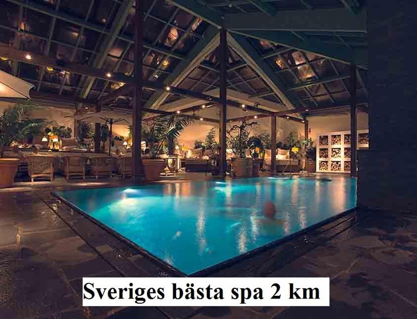 Bazén v ubytování Lägenhet i Falkenberg nebo v jeho okolí