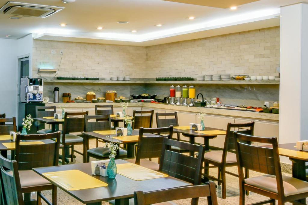  Plaza Inn Breeze Aeroporto