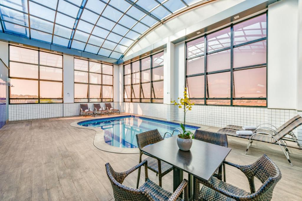  Plaza Inn Breeze Aeroporto