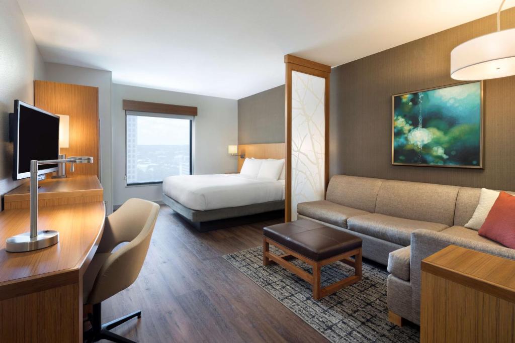 Hyatt Place Austin Downtown photo