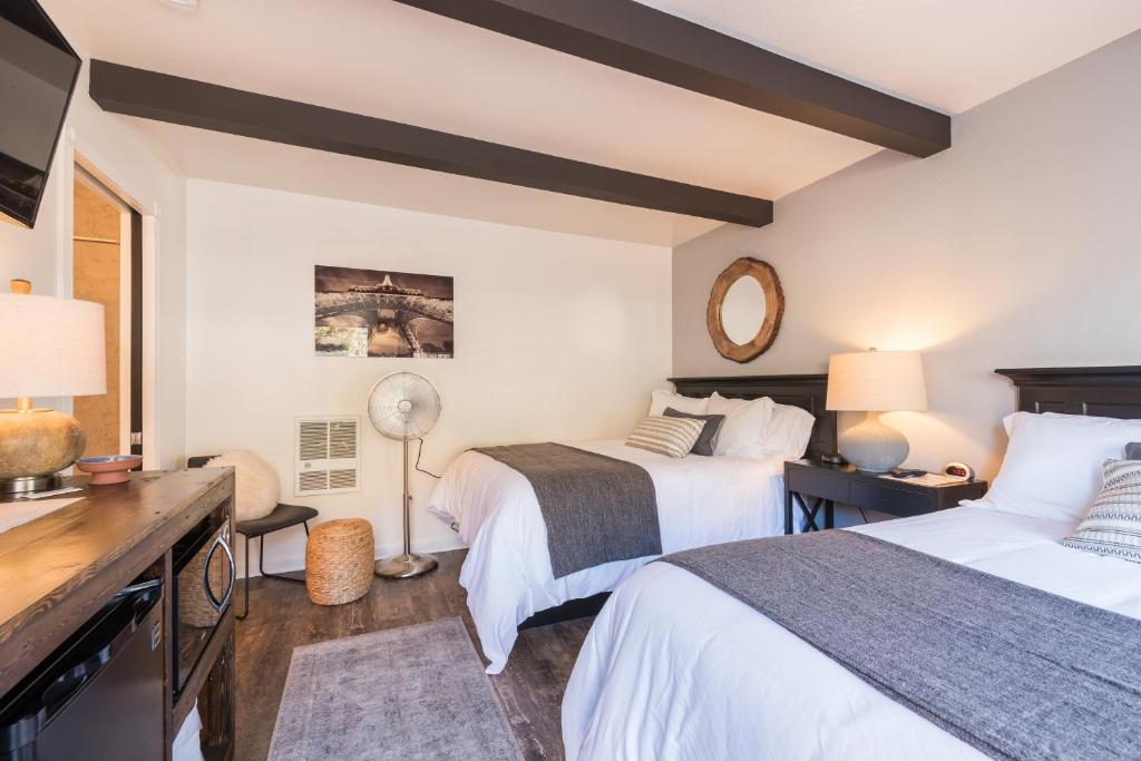 Shell Beach Inn - Kamer Met Twee Tweepersoonsbedden